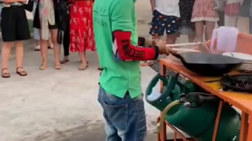 高手在民间，小伙你是传说中的背锅侠吗？