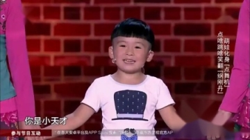 别人家的孩子系列，5岁萌娃可爱来袭，太招人稀罕了！