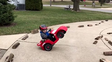 萌宝版《速度与激情》，6到飞起！