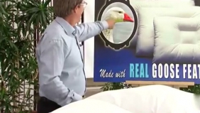 老外街头恶搞我谁都不服，恶搞我只服老外