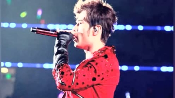 逃犯千里赴周杰伦演唱会被抓 央求民警先看完