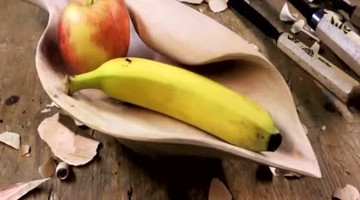 国外牛人用整块木头，纯手工打造一个水果碗