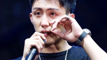 明星如何评价黄景瑜？导演说出这番话，无意间暴露黄景瑜人品