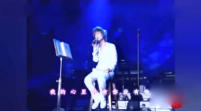 《我的心里只有你没有他》深沉女声演绎别样风情