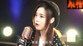 女声翻唱郑少秋《笑看风云》经典好听到无法抗拒