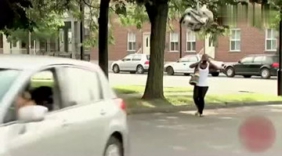 恶搞系列，接了个电话，孩子都不要了