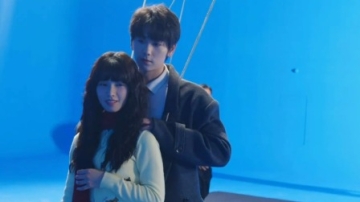 谢辛序化身“宠妻狂魔”，序雨CP“连体抱式”吊威亚