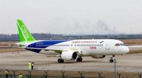 太燃！1分钟看完国产大飞机C919首飞精彩瞬间