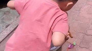 亲子游戏：萌娃小医生快看看我的手这是怎么了