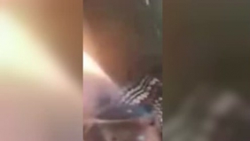 美女牛人！女友在夜场上班，练成了这手绝活！