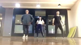 美女跳舞，两保镖也坐不住了