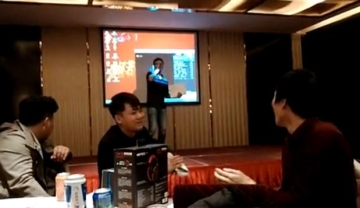 【拍客】启程演唱北龙中网年会