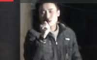 【拍客】山东德州农民工在工地地下室演唱《无所谓》