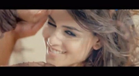 动感的印度美女舞蹈 让你精力充沛一整天烦恼一扫而光