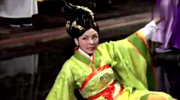 新洛神 曹操欣赏舞蹈，舞女恶搞，曹操大笑