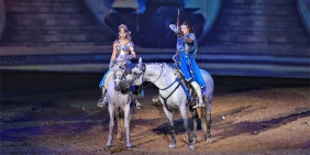 史诗马秀《特洛伊》鸟巢热演 震撼演绎希腊神话