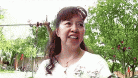 40年同学情 在四川省大邑县相会