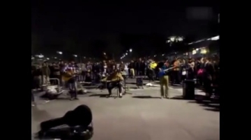 高手在民间，一首二胡曲《真的好想你》拉出了音乐学院教师水平