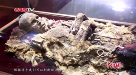 塔克拉玛干沙漠最大古墓群 千年以后保存完好