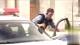 街头让人下车，太逗了