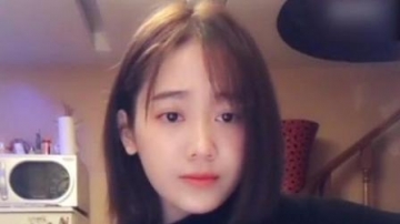 【牛人】翻唱《讲不出再见》, 你确定不进来听听?