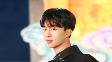 明星吃货合集：范丞丞秒变吃播博主，贾玲吃面队友急忙叫停