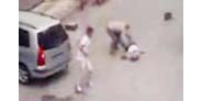 【拍客】监拍残忍歹徒持刀狂捅两男子
