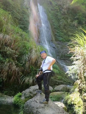 走进湖南湘西--纵穿德夯苗寨美丽峡