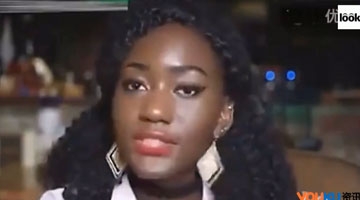 黑人妹子吐槽重庆天气比非洲还热 口音给满分