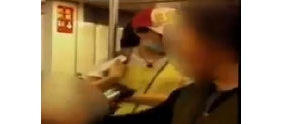 【拍客】实拍小孙子地铁内发飙扇奶奶耳光