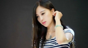 女声翻唱那英《默》声音甜美 非常入味和走心