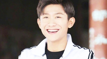 张一山把直播说成相声