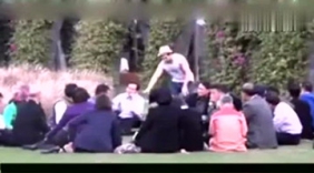 街头恶搞开头高能