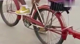 老外恶搞：看老外恶搞三轮车，再高冷的你也会笑出声来
