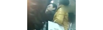【拍客】北京地铁1号线男子斗殴 妻子劝架反被打