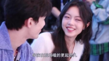 吴磊赵今麦不像是演的！片场拍亲密戏没眼看，导演在一旁都笑开花