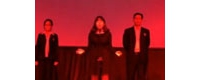 【拍客】美女秀歌声堪比阿黛尔