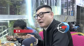 “光棍”帅哥天台卖烤肉 为寻天台爱情