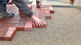 农村牛人展示神一样的技术，凭这一手绝活，月薪三万有问题吗？