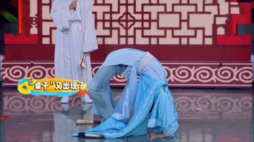 明星下腰集锦，杨洋腰功还真不是盖的，谢娜看了直言像桌子！