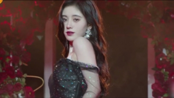 “四千年一遇美女”究竟有多美？鞠婧祎热舞合集，看得人挪不开眼
