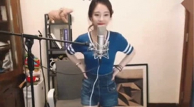 最好听女声冯提莫《凉凉》，唱的太好听