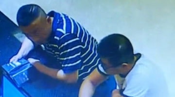 男子开房遭拒 恼羞成怒殴打服务员