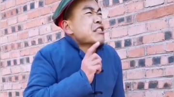 高手在民间：河南农村大叔一个饰两角，改编《套马杆》又开始吹牛了！