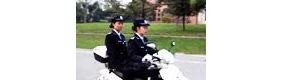 大学惊现美女保安，男生们有福了。