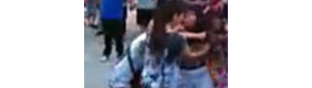 【拍客】白城广场3女群殴1女子