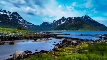 于适 悬停的箭选择垂直 高清音质伴奏 和声伴奏