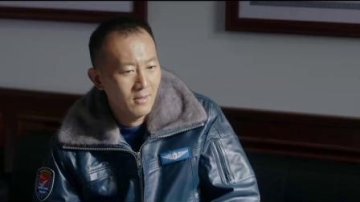 高手在民间？揭秘空军飞行员的鹞式飞行绝技！