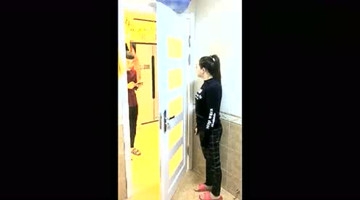 搞笑视频：恶搞男友失败的下场