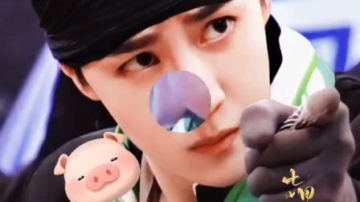 这就是街舞3：每次看王一博这个镜头真的忍不住笑出猪叫，我只想知道他当时内心在想啥